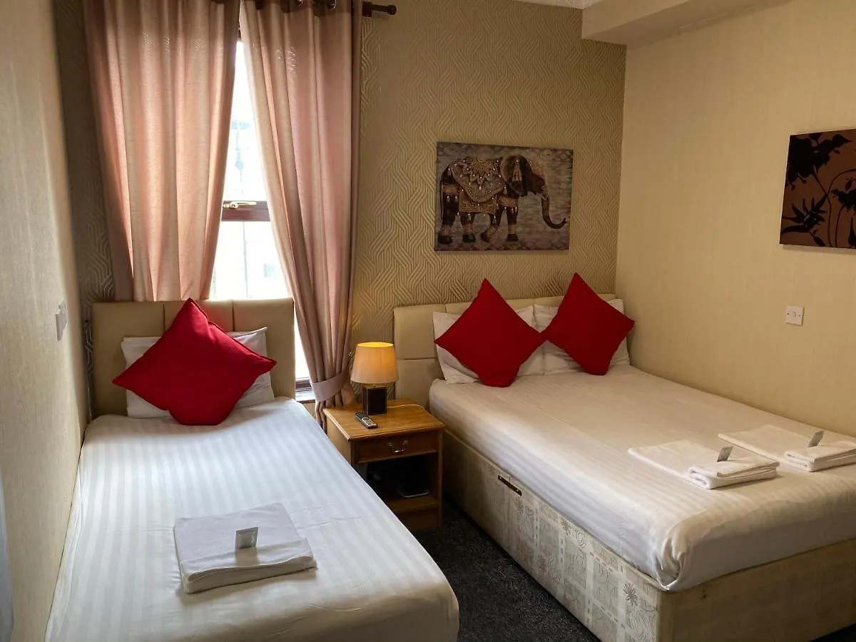 Fortuna House Hotel Blackpool 2*,